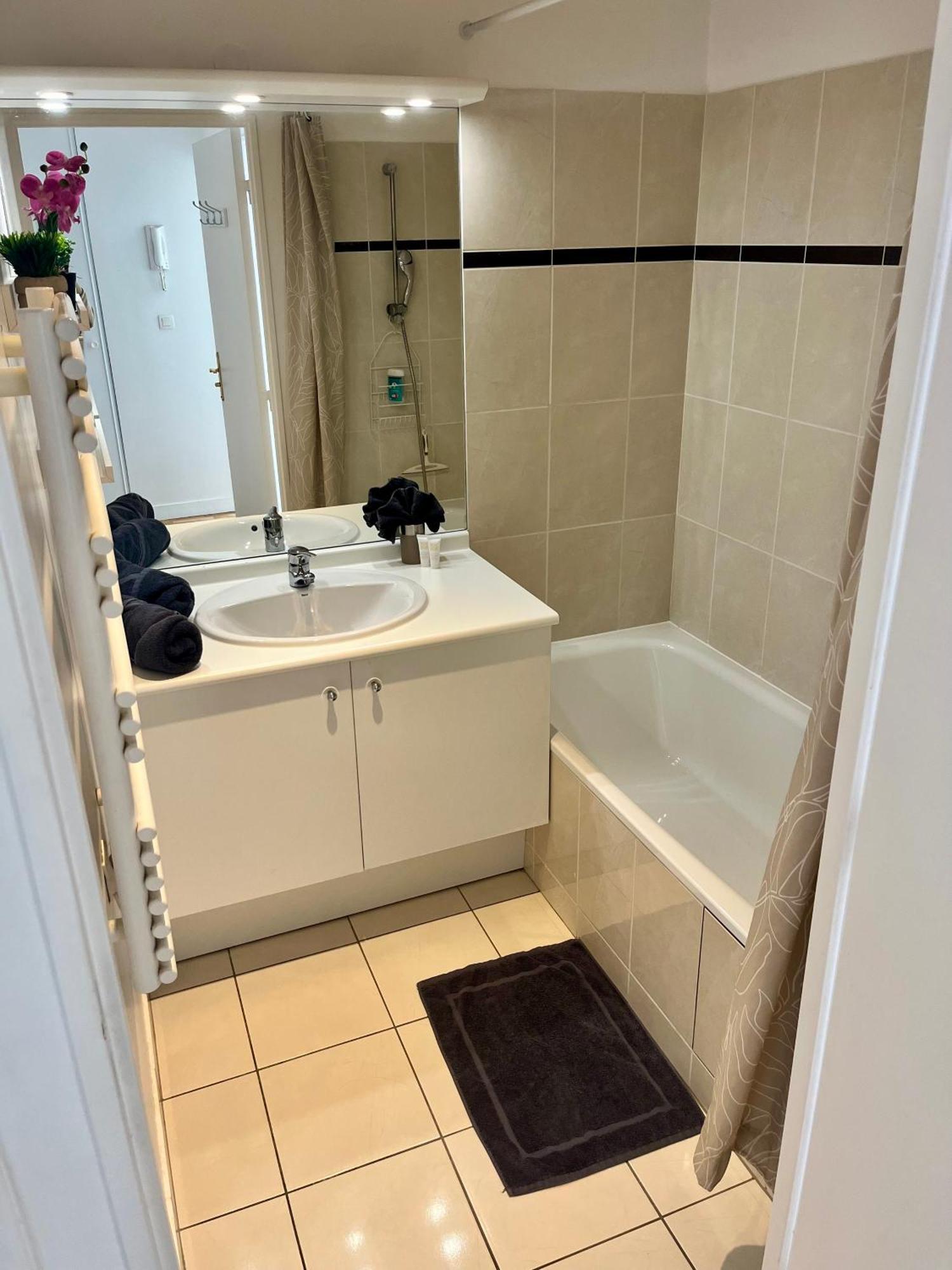 Appartement, Balcon, Parking, 5' Disneyland Монтеврен Экстерьер фото